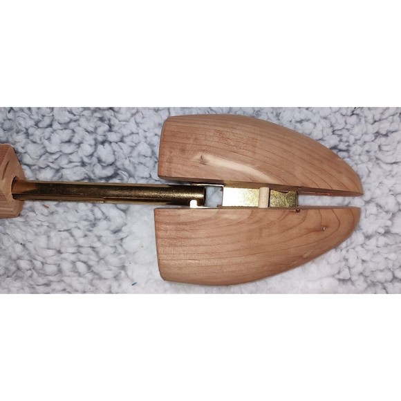 Moneysworth & Best Adjustable Split Toe Shoe Tree Size L - Picture 5 of 7